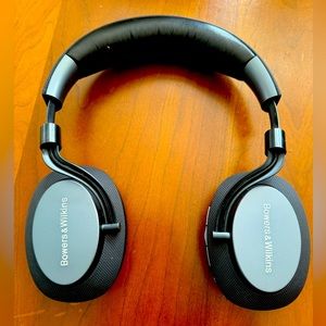 Bowers & Wilkins PX - NC Bluetooth - lightly used